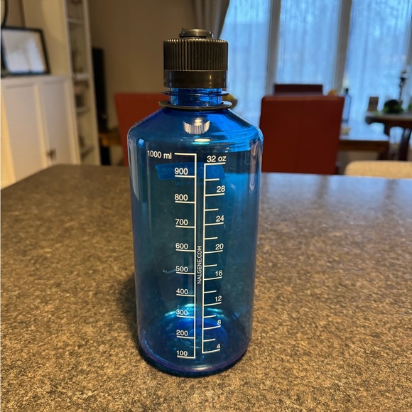 Nalgene 1L Bottle - Picture 2 of 2